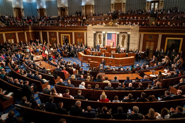 US Lawmakers Introduce Bill to Combat Syria Normalization