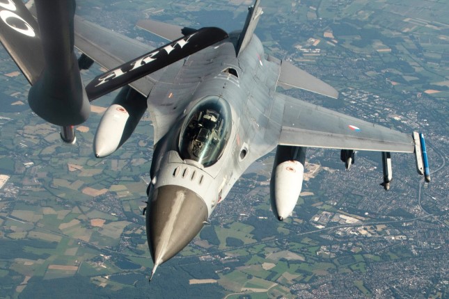 Britain, Netherlands Agree to Build ‘Coalition’ to Give Ukraine F-16s
