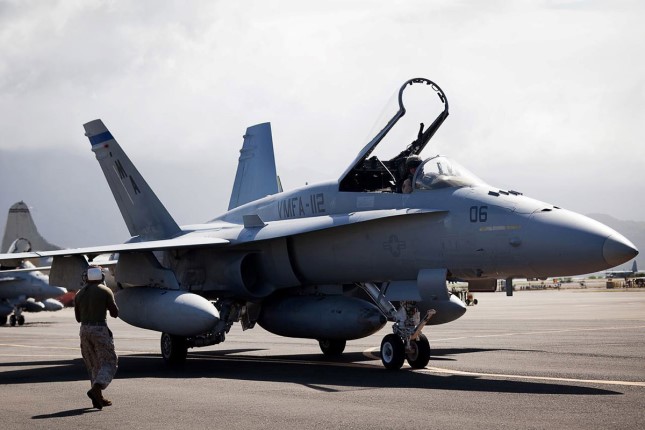 Ukraine Wants US-Made F/A-18 Fighter Jets from Australia