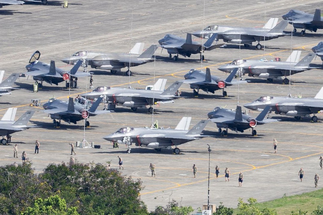 As World Economic Forum in Davos opens