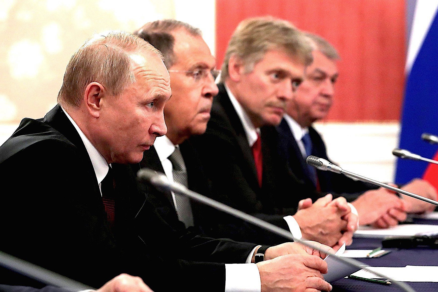 Intrigue — and Confusion — Reign Over Ukraine