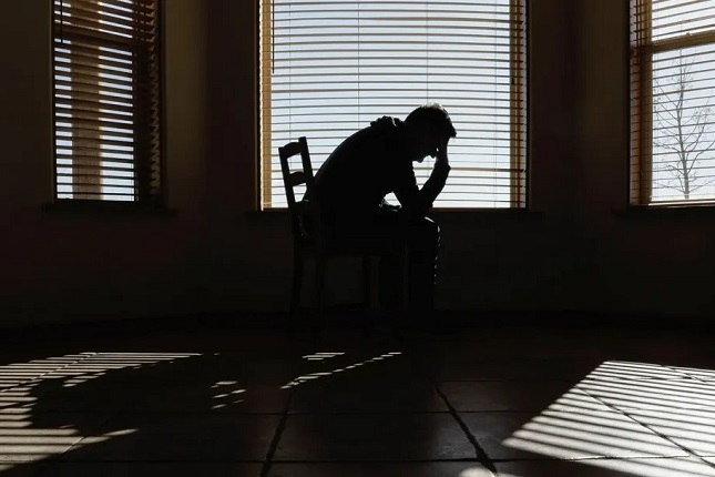 Depression: a Healthy Response to a Dysfunctional Society? 