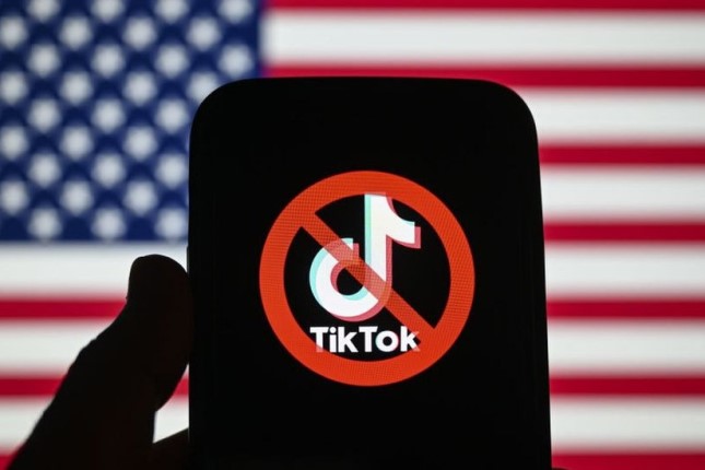 Bill to Ban Tik Tok Would Give Government Sweeping Powers to Crackdown on Tech