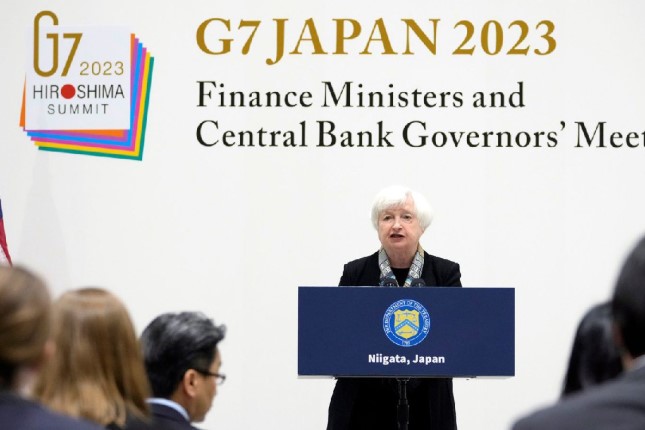 Tensions over China at G7 finance meeting amid deepening banking crisis