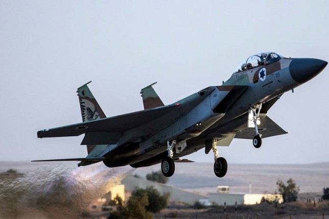 Israeli Airstrikes Hit Syria, One Syrian Soldier "Seriously" Wounded
