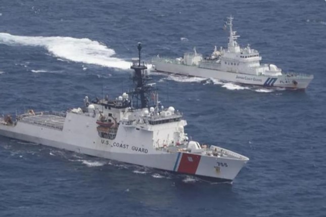 Transit of US coast guard ship through Taiwan Straits 