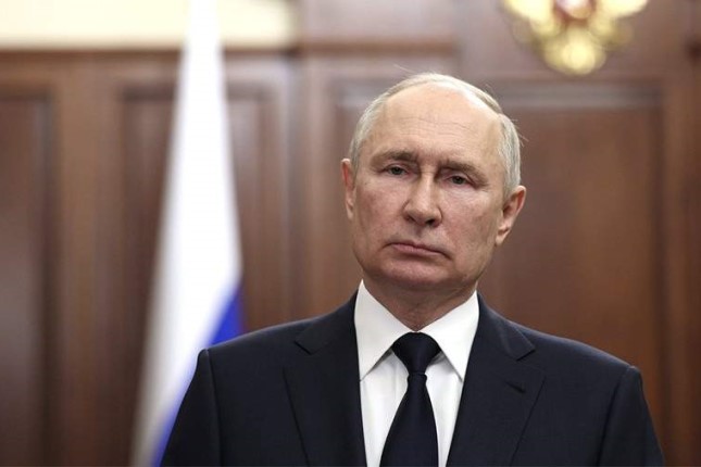 Putin Says Russia Can Use Cluster Bombs in "Tit-For-Tat" Response