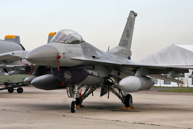 Delays Push F-16 Transfer to Ukraine Until Next Summer