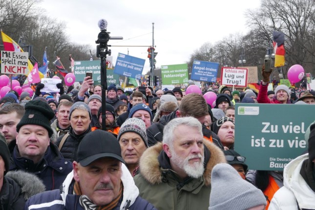 Farmers’ demonstration shuts down Berlin city centre