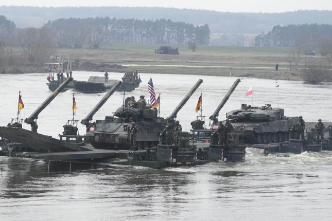 NATO plans for troop deployments in Ukraine threaten nuclear war