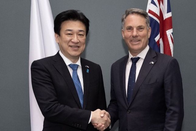 Top Australian-Japanese ministers prepare for war against China