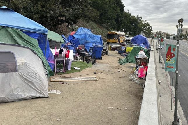 As Billionaire Wealth Surges, US Faces Record Homelessness