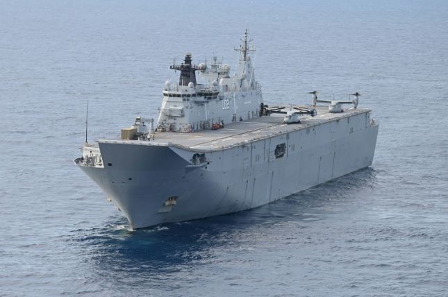 Australia’s Biggest Warship Drills With the Philippines in the South China Sea