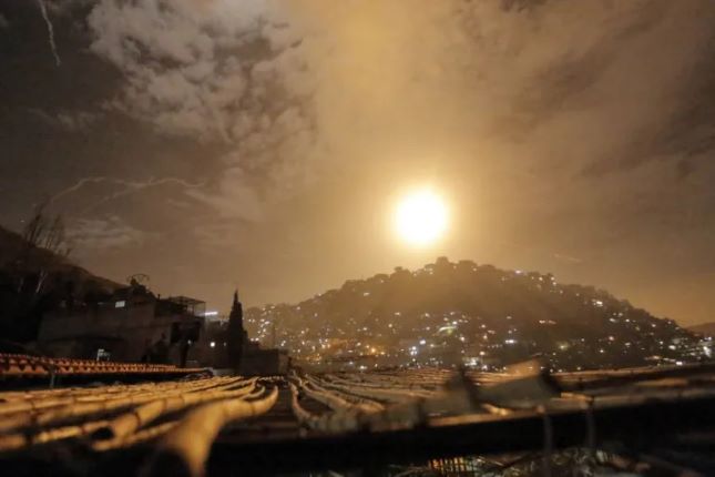 One Syrian Soldier Wounded in Israeli Airstrikes Near Damascus