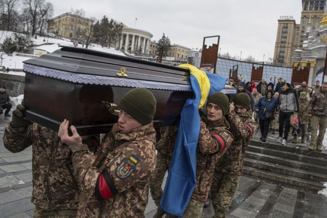 Ukraine Proposes Mobilizing 500,000 More Troops